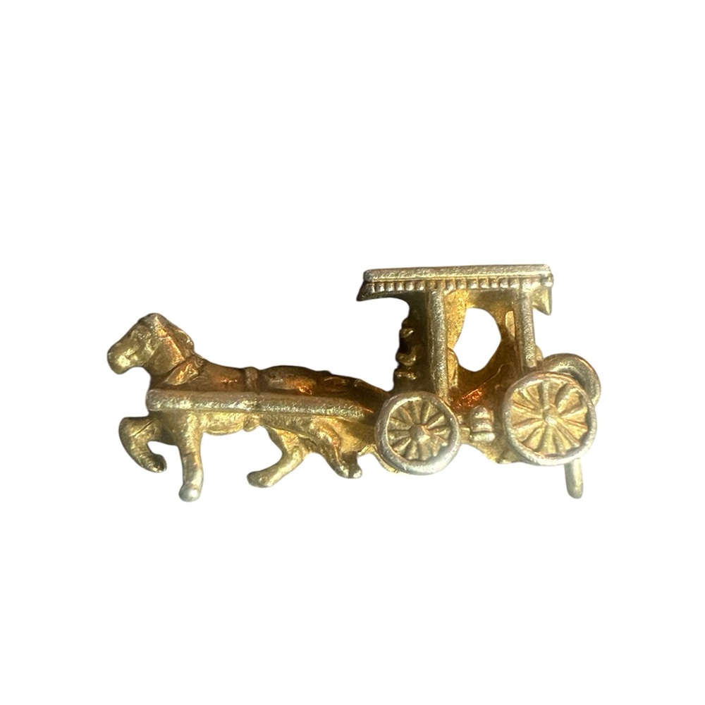 Vintage costume charm‎ Elmira stamped Horse and buggy